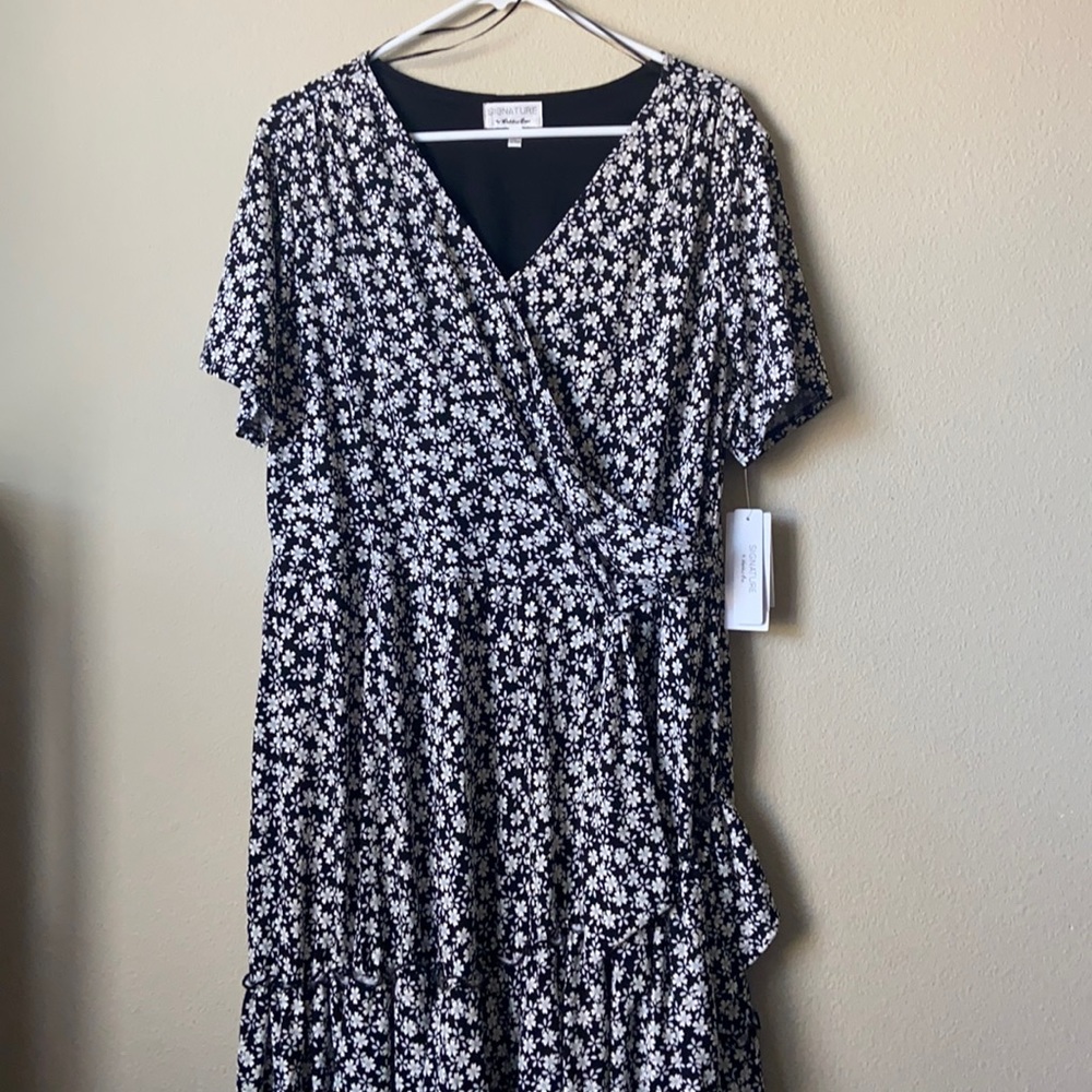 Signature by Robbie Bee Dress